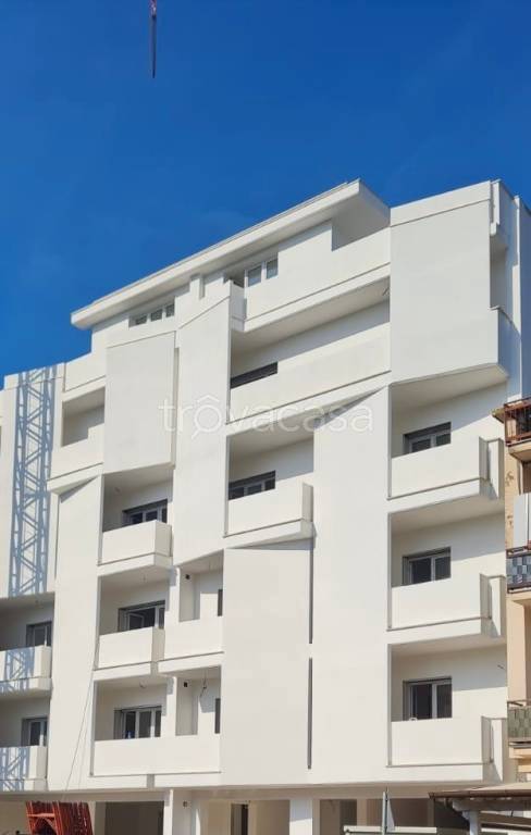 appartamento in vendita a Sermoneta in zona Carrara