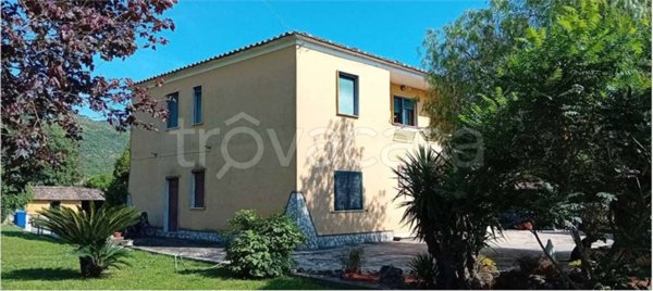 appartamento in vendita a Sermoneta in zona Monticchio