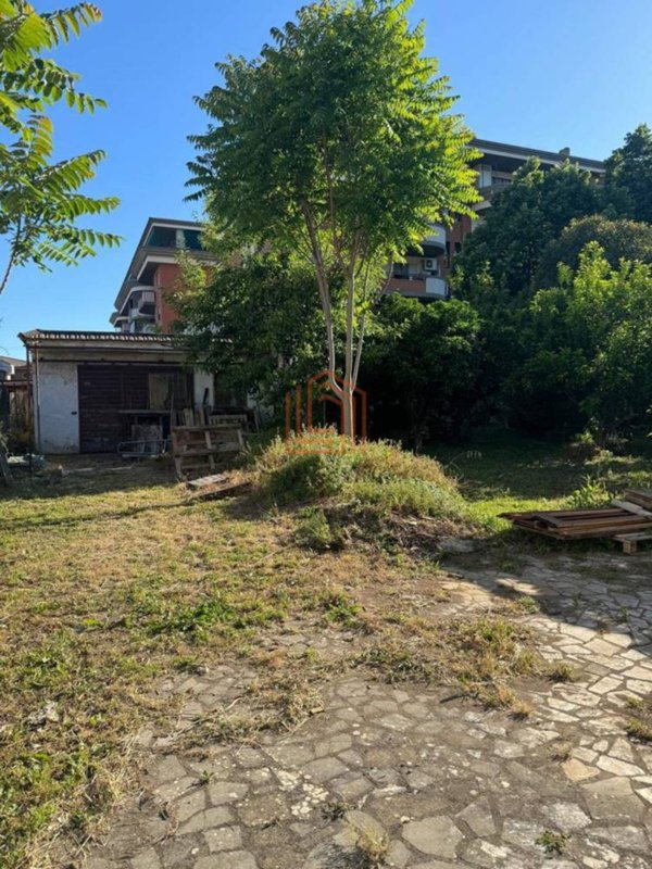 casa indipendente in vendita a Sermoneta in zona Ponte Nuovo