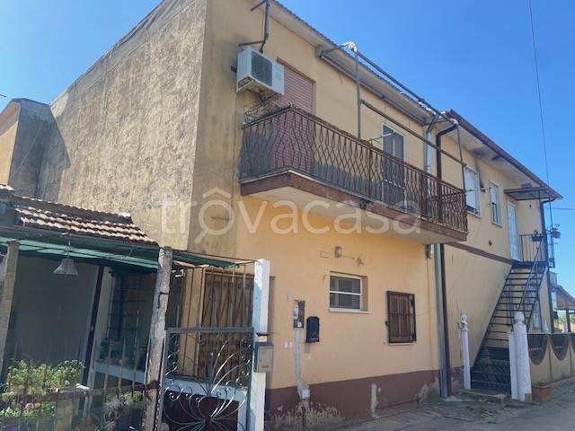 appartamento in vendita a Sermoneta in zona Ponte Nuovo