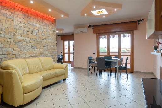 appartamento in vendita a Sermoneta in zona Ponte Nuovo