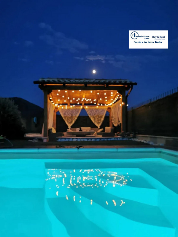 casa indipendente in vendita a Sermoneta