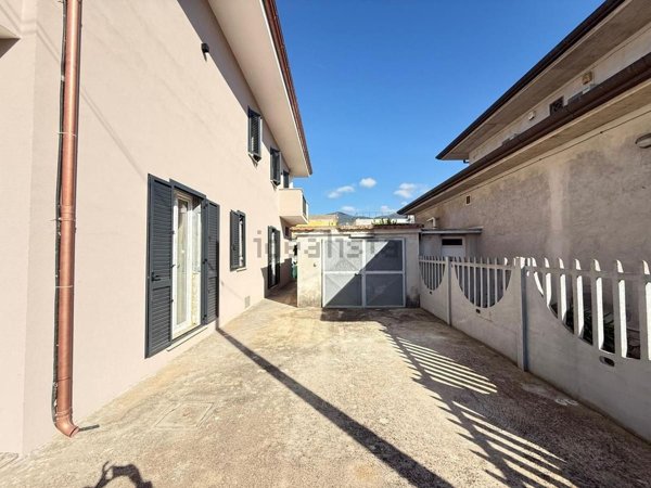 appartamento in vendita a Sermoneta in zona Ponte Nuovo