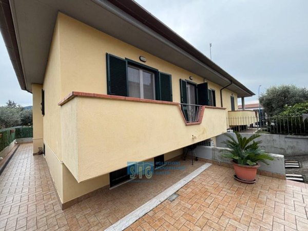 casa indipendente in vendita a Sermoneta in zona Sermoneta Scalo