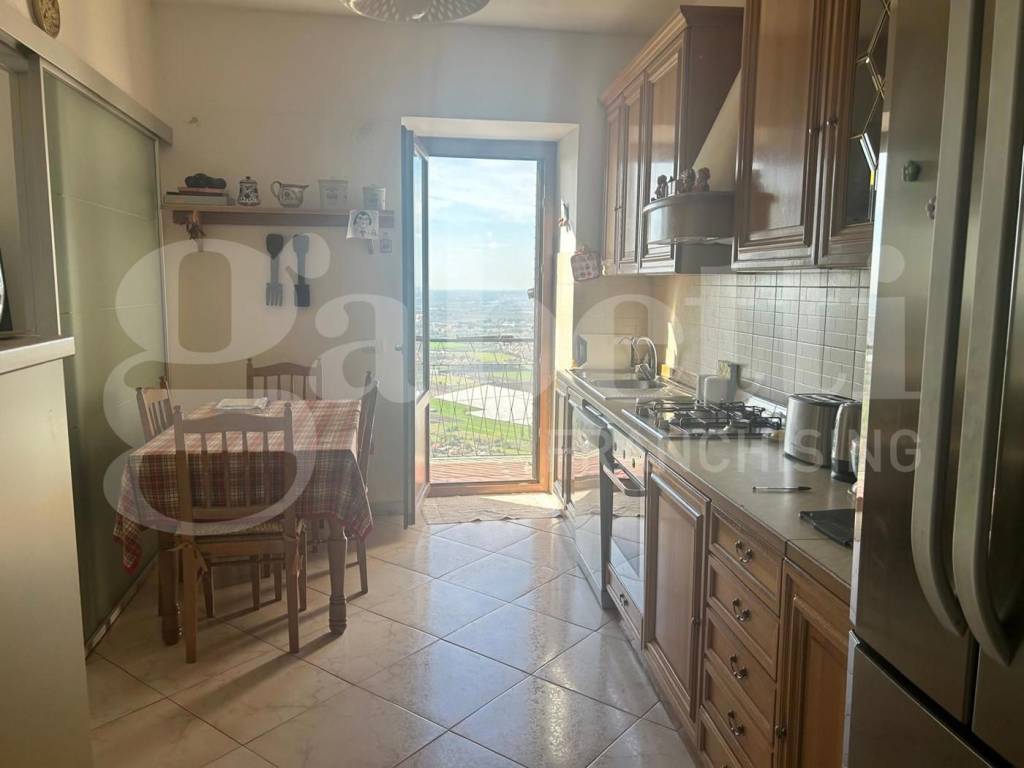 appartamento in vendita a Sermoneta