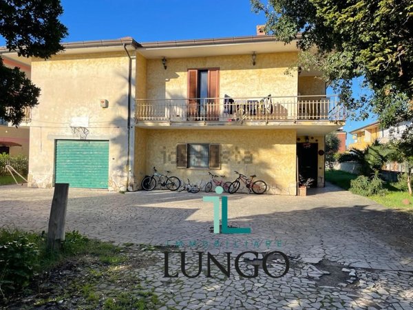 appartamento in vendita a Sermoneta in zona Ponte Nuovo