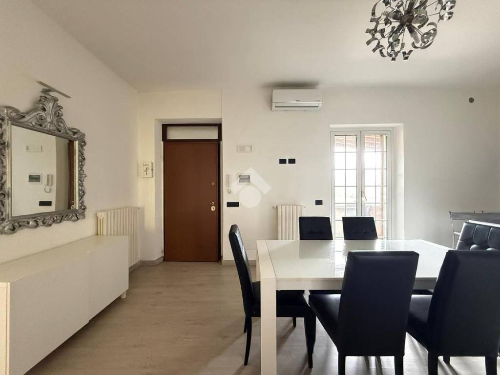 casa indipendente in vendita a Sermoneta in zona Tufette