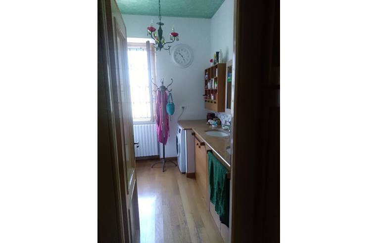 casa indipendente in vendita a Sermoneta in zona Sermoneta Scalo