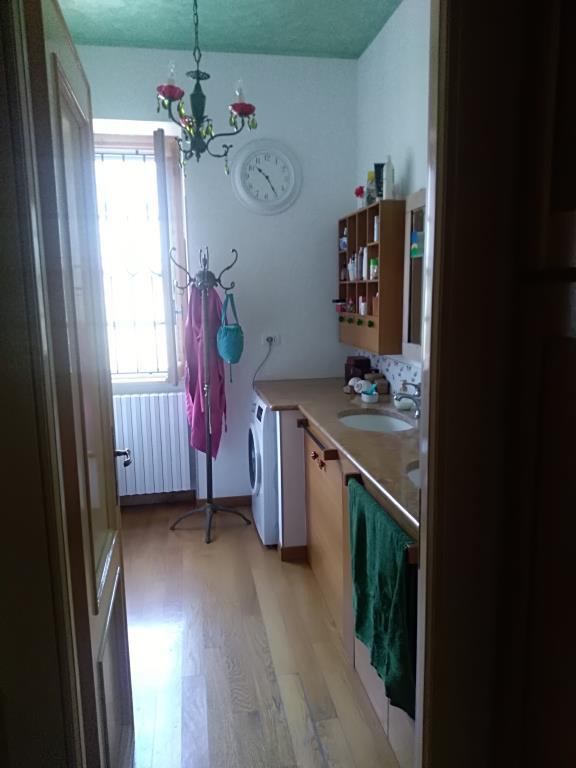 casa indipendente in vendita a Sermoneta in zona Sermoneta Scalo