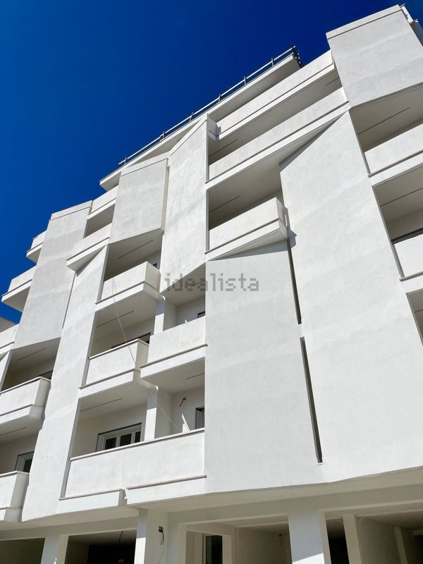 appartamento in vendita a Sermoneta in zona Carrara