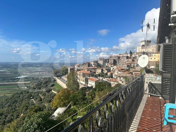 appartamento in vendita a Sermoneta