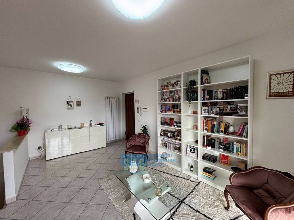 appartamento in vendita a Sermoneta in zona Ponte Nuovo