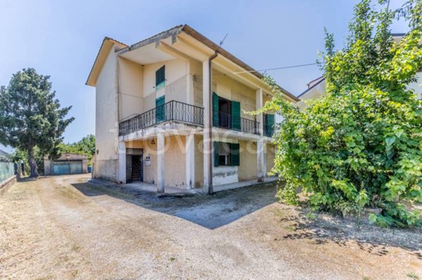 casa indipendente in vendita a Sermoneta in zona Doganella
