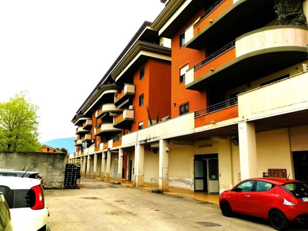 appartamento in vendita a Sermoneta in zona Ponte Nuovo