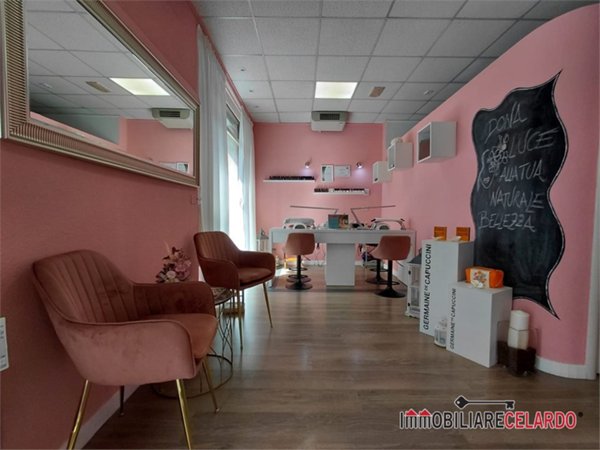 casa indipendente in vendita a Sermoneta