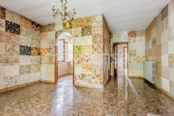 casa indipendente in vendita a Sezze