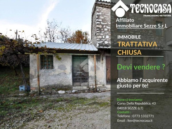 casa indipendente in vendita a Sezze in zona Croce Moschitto
