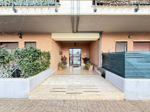 appartamento in vendita a Sezze in zona Sezze Scalo