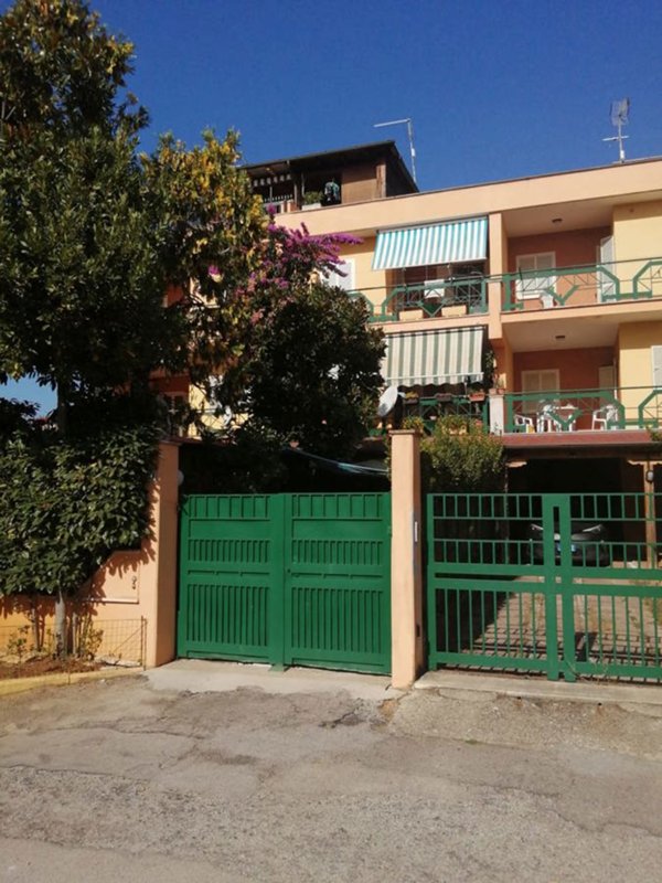 casa indipendente in vendita a Sezze