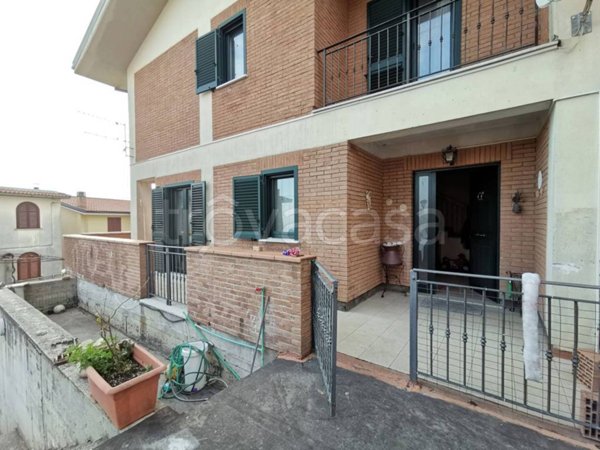 casa indipendente in vendita a Sezze