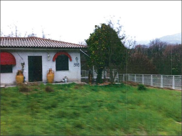 casa indipendente in vendita a Sezze