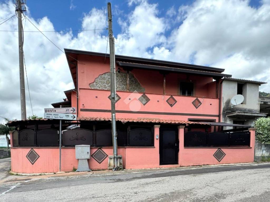 casa indipendente in vendita a Sezze in zona Sezze Scalo