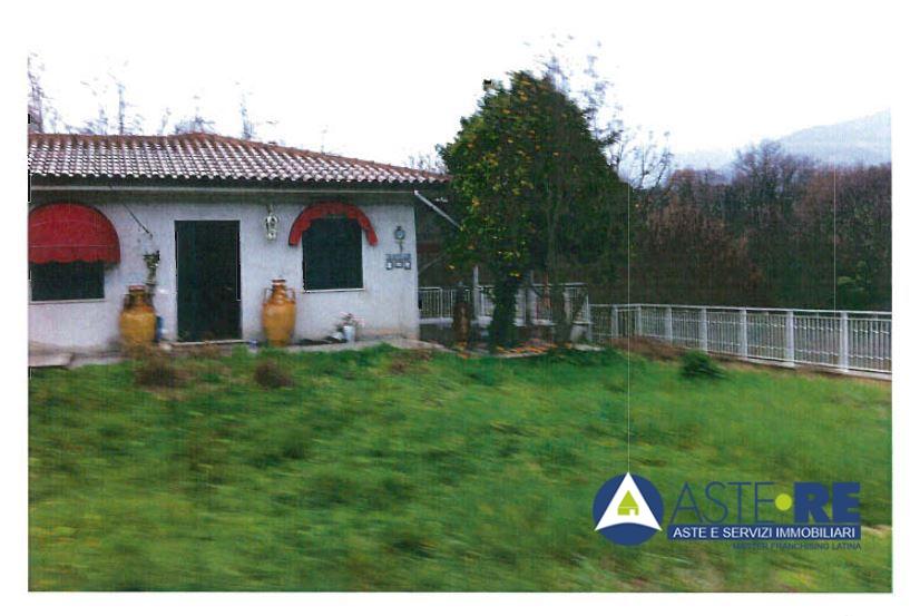 casa indipendente in vendita a Sezze