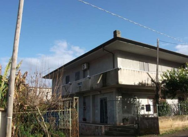 appartamento in vendita a Sezze in zona Foresta