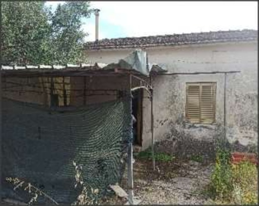 casa indipendente in vendita a Sezze
