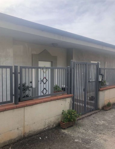 casa indipendente in vendita a Sezze