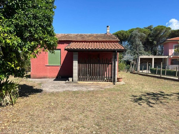 casa indipendente in vendita a Sezze in zona Colli