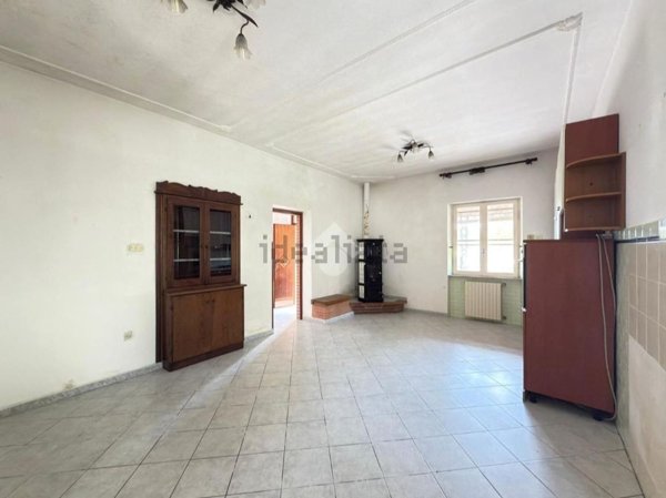casa indipendente in vendita a Sezze in zona Monte Pilorci