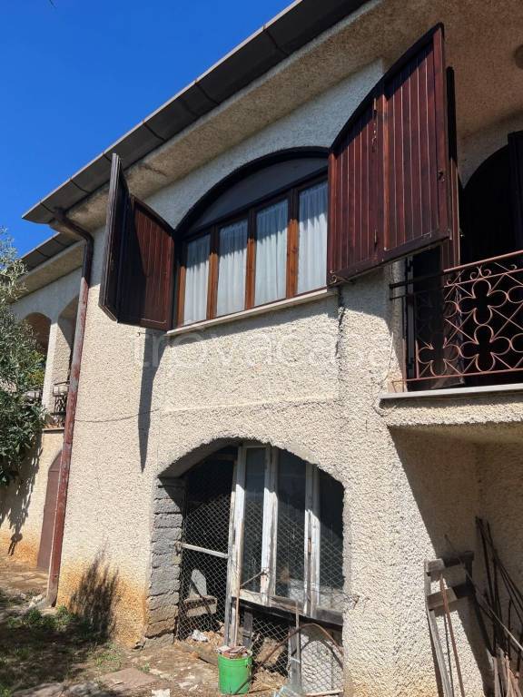 casa indipendente in vendita a Sezze