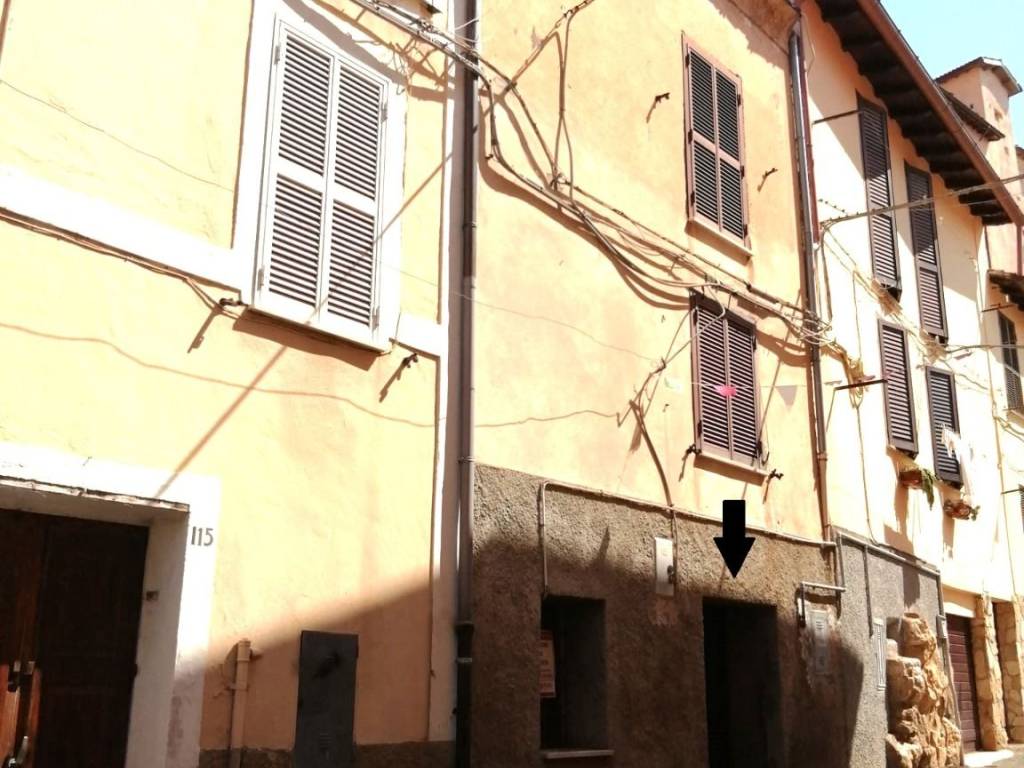 casa indipendente in vendita a Sezze