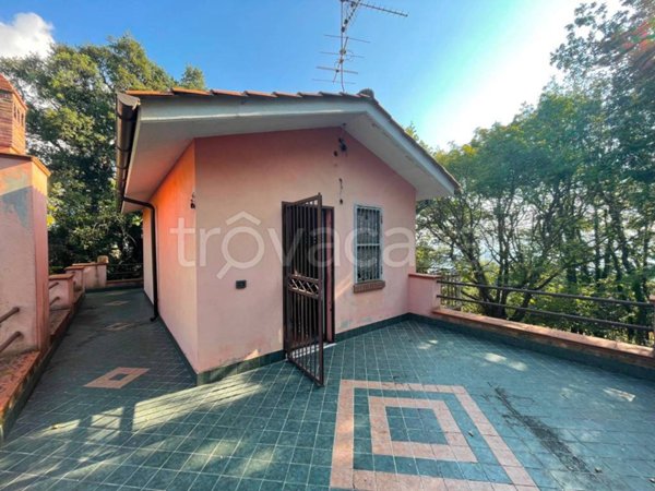 casa indipendente in vendita a Sezze in zona Foresta