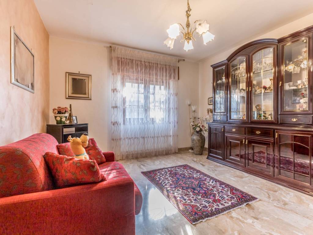 casa indipendente in vendita a Sezze