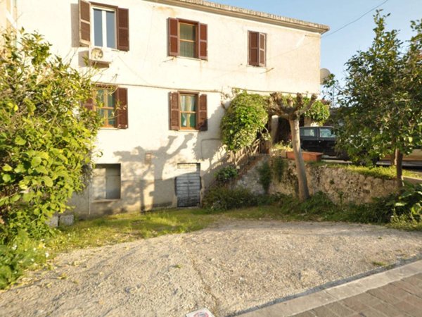 intera palazzina in vendita a Sezze