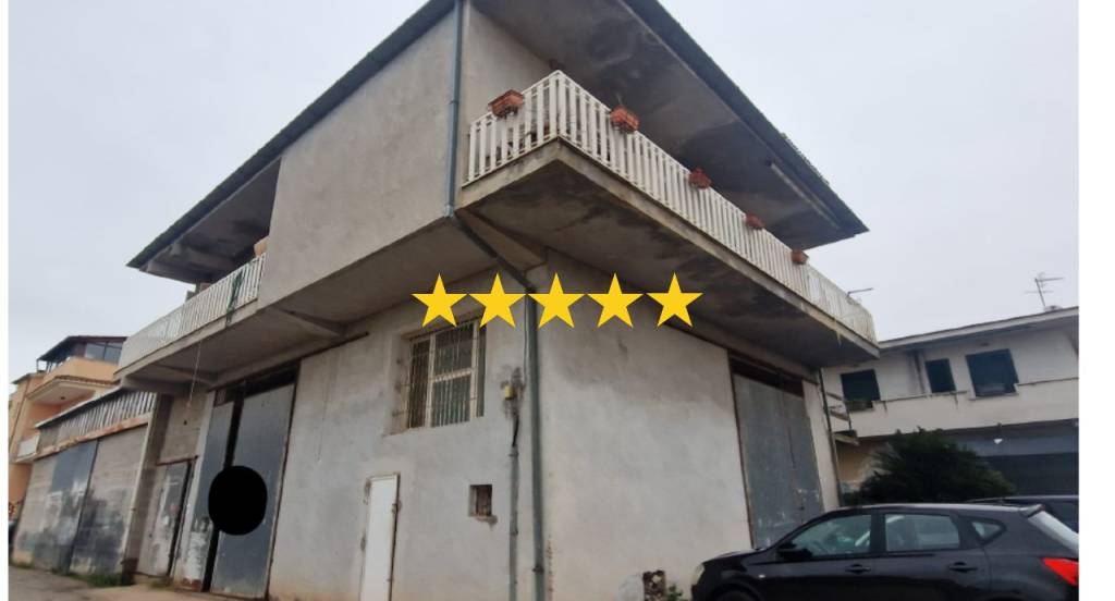 appartamento in vendita a Sezze in zona Sezze Scalo