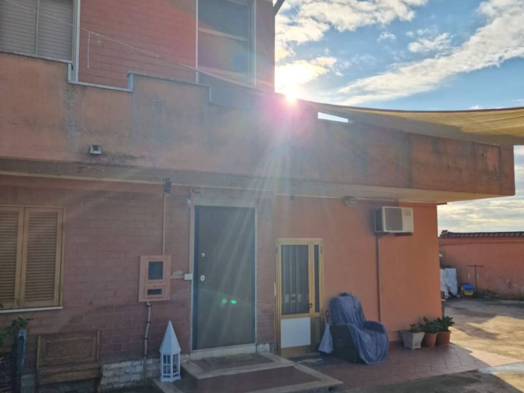 casa indipendente in vendita a Sezze in zona Sezze Scalo