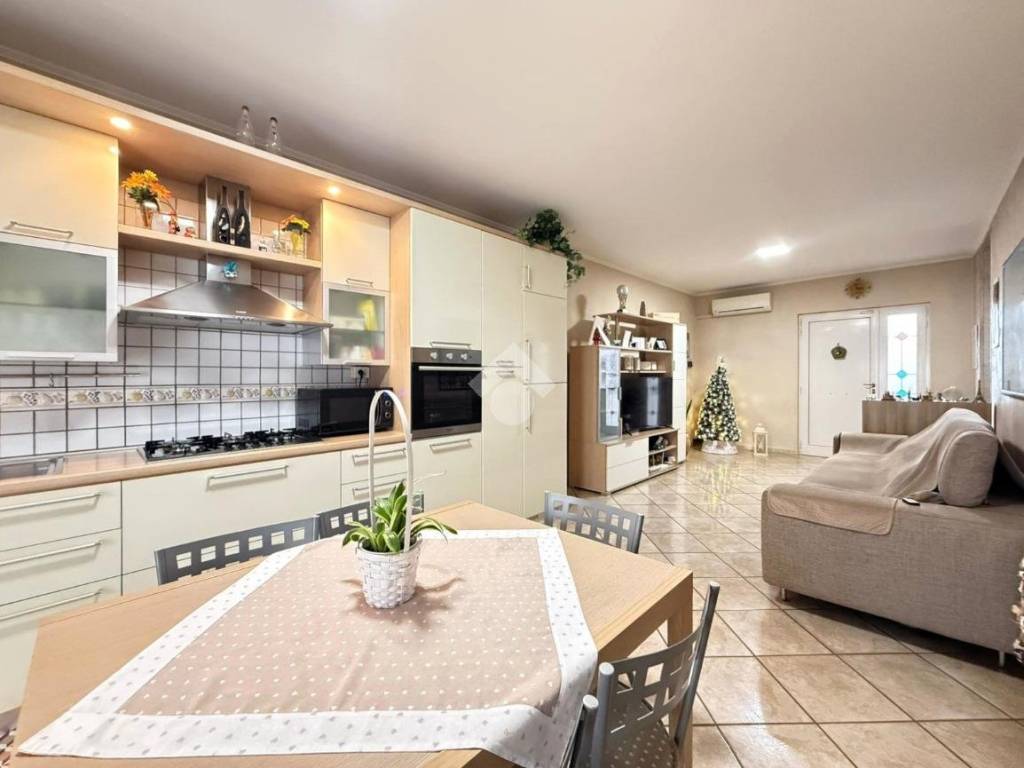 casa indipendente in vendita a Sezze in zona Sezze Scalo