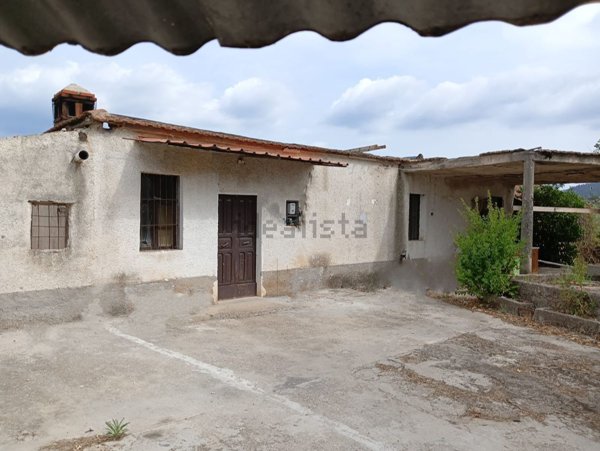 pentavano in vendita a Sezze