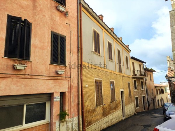 casa indipendente in vendita a Sezze