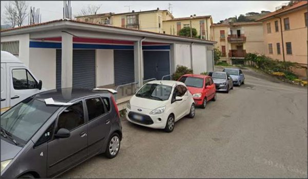 casa indipendente in vendita a Sezze