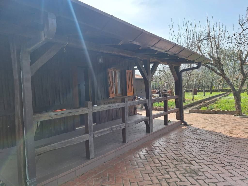 casa indipendente in vendita a Sezze