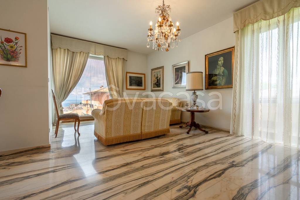casa indipendente in vendita a Sezze