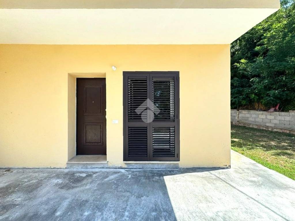 casa indipendente in vendita a Sezze