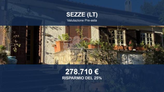 casa indipendente in vendita a Sezze in zona Croce Moschitto