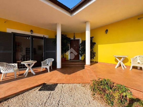 casa indipendente in vendita a Sezze