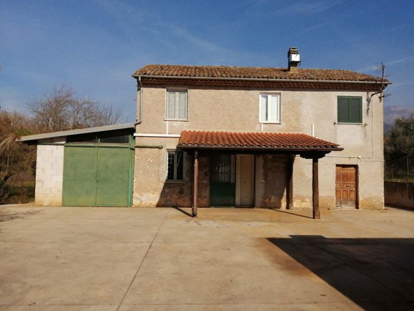 casa indipendente in vendita a Sezze in zona Casali