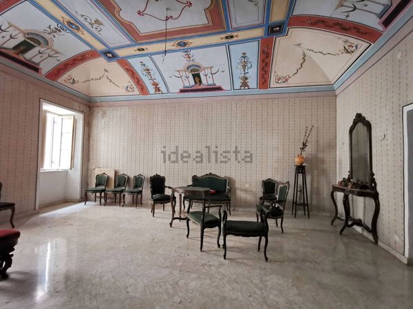 casa indipendente in vendita a Sezze
